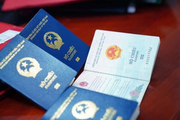 chi phí làm hộ chiếu online - hộ chiếu Việt Nam mới nhất