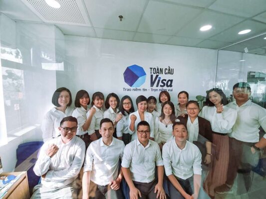 Toàn Cầu Visa Có Uy Tín Không? Tổng Hợp Đánh Giá Từ Khách Hàng 2025 18 doi ngu chuyen gia tu van visa tai cong ty visa toan cau