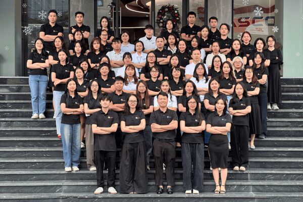 VISANA Có Uy Tín Không? Tổng Hợp Đánh Giá Từ Khách Hàng 2026 21 đội ngũ nhân viên Visana