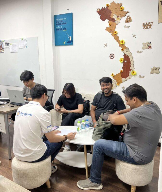 Visa Tân Văn Lang Có Uy Tín Không? Tổng Hợp Đánh Giá Từ Khách Hàng 2026 19 khu vực tiếp khách tại Tân Văn Lang Travel