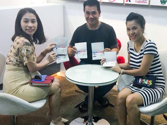 khu vực tiếp khách và trả kết quả visa cho khách hàng tại công ty Visa Liên Minh