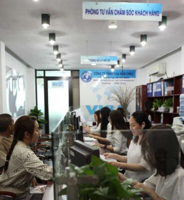 khu vực tư vấn khách hàng tại Visa Năm Châu