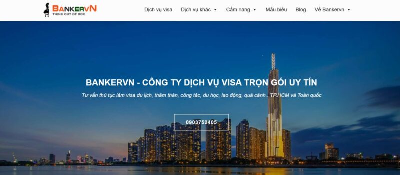 Giao diện trang chủ website Banker.vn, công ty dịch vụ visa trọn gói uy tín tại TP.HCM, trên nền hình ảnh tòa nhà Landmark 81.