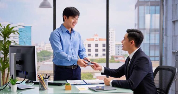 Dịch vụ visa đoàn Trung Quốc trọn gói tại Hà Nội, chuyên viên tư vấn cho khách hàng doanh nghiệp.