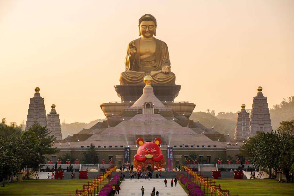 Phật Quang Sơn (Fo Guang Shan) - Địa điểm du lịch Đài Loan tâm linh tại Cao Hùng.